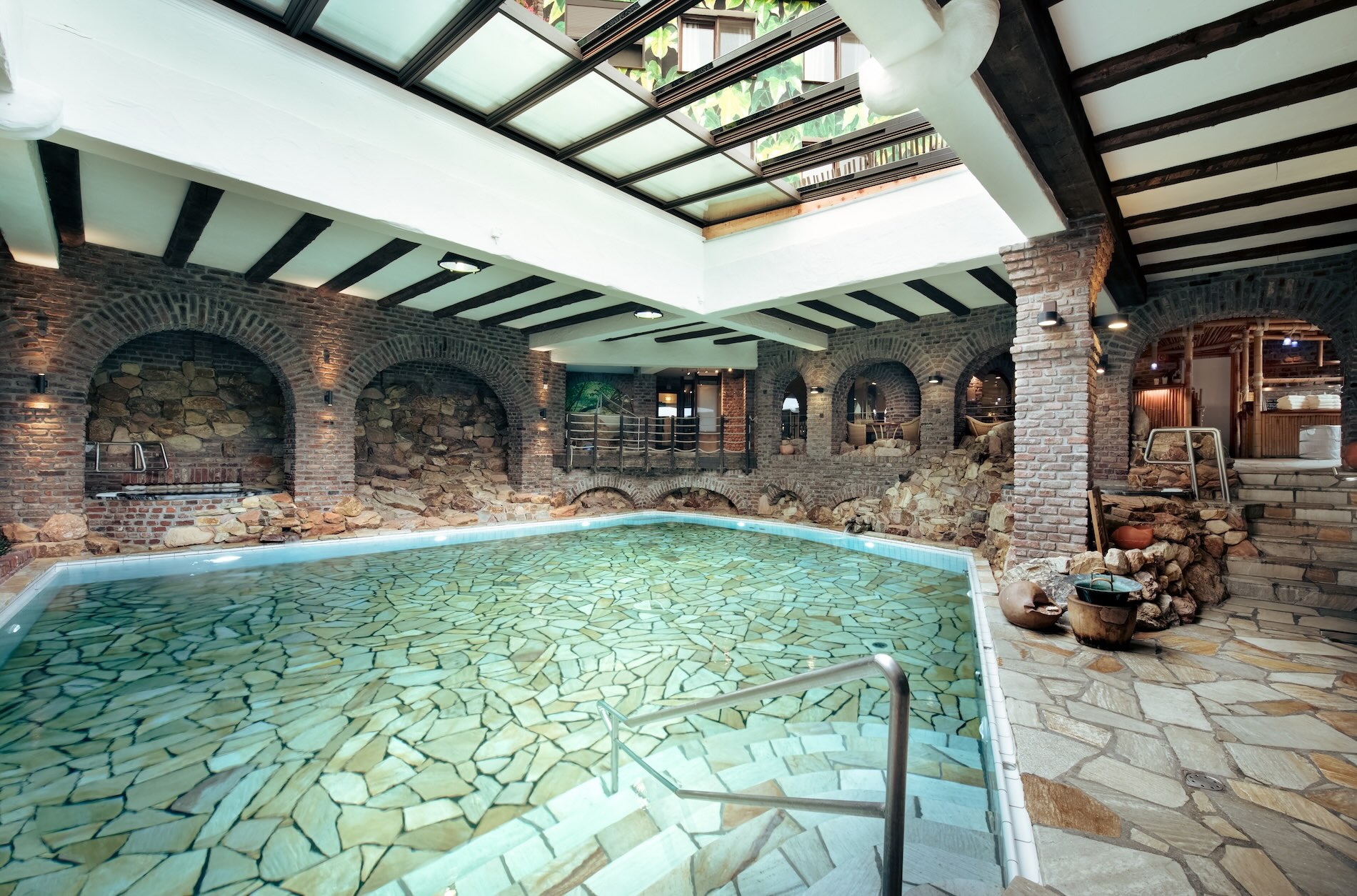 moli wellness massagen / düsseldorf