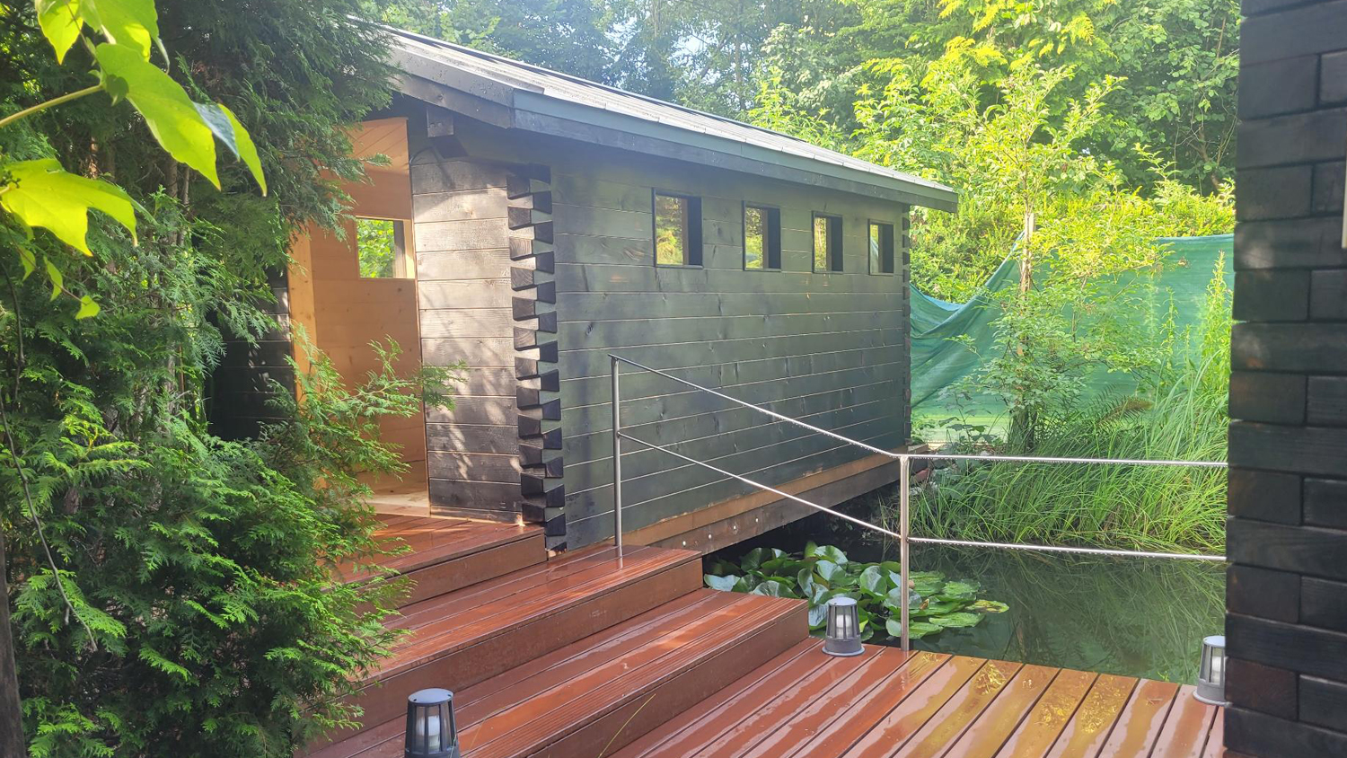 Blockhaus-Sauna im Garten