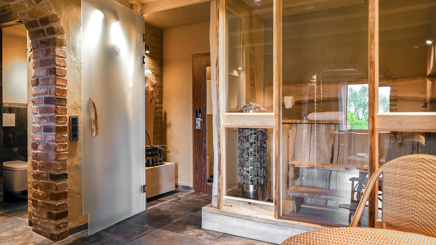 finnische-sauna-wellness-suite