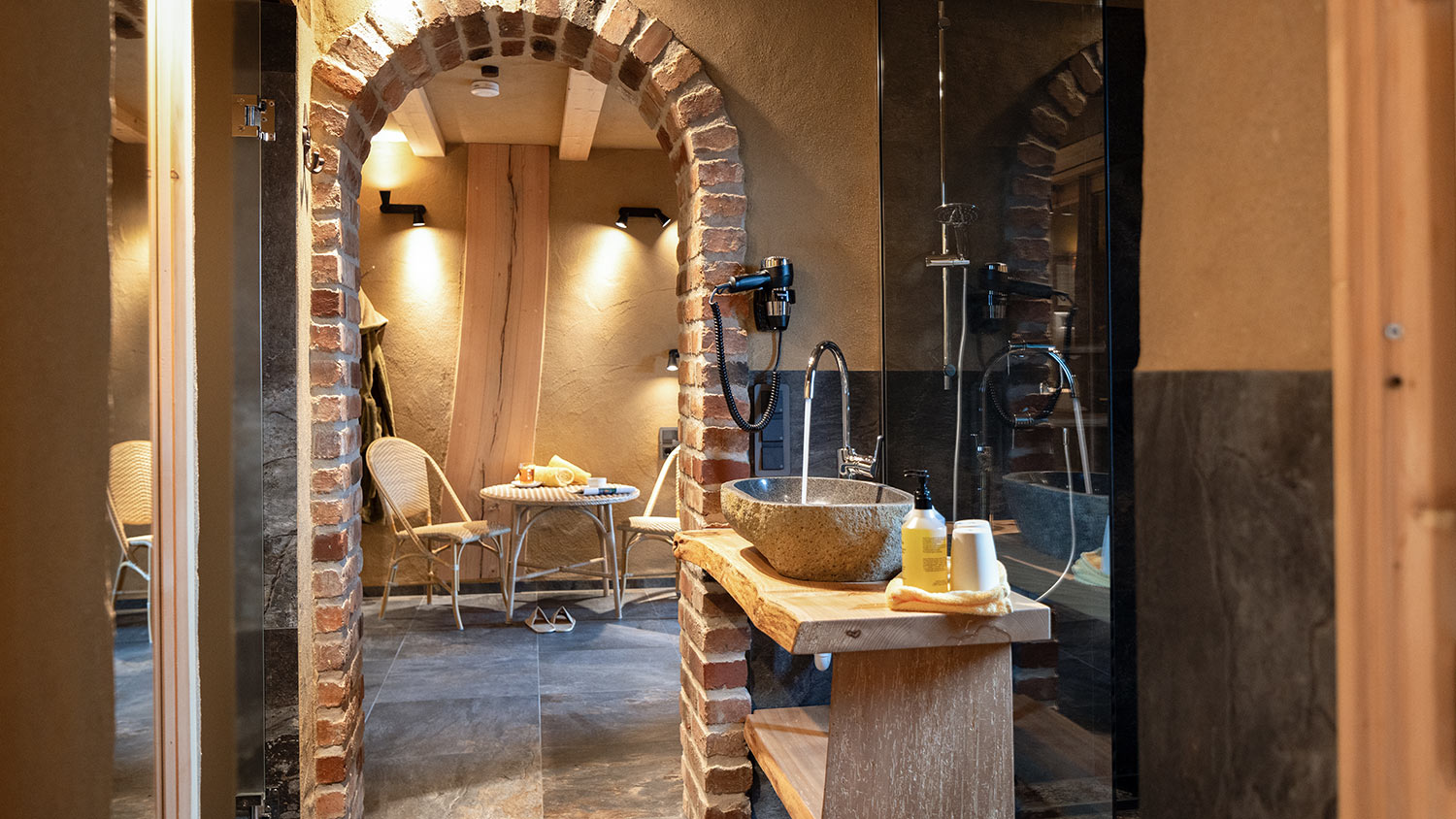 wellness-suite-naturlehm