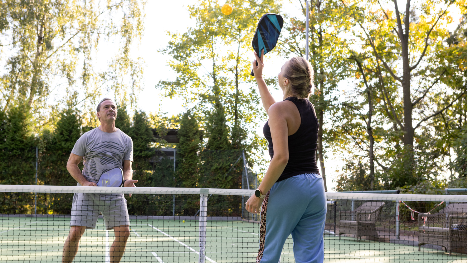 Spielen, Spaß haben, macht unter der Sommer-Sonne doppelt Freude.